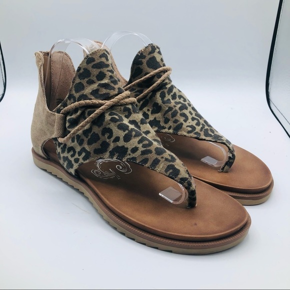 Very G women’s leopard thong sandals size 10 - Picture 2 of 10